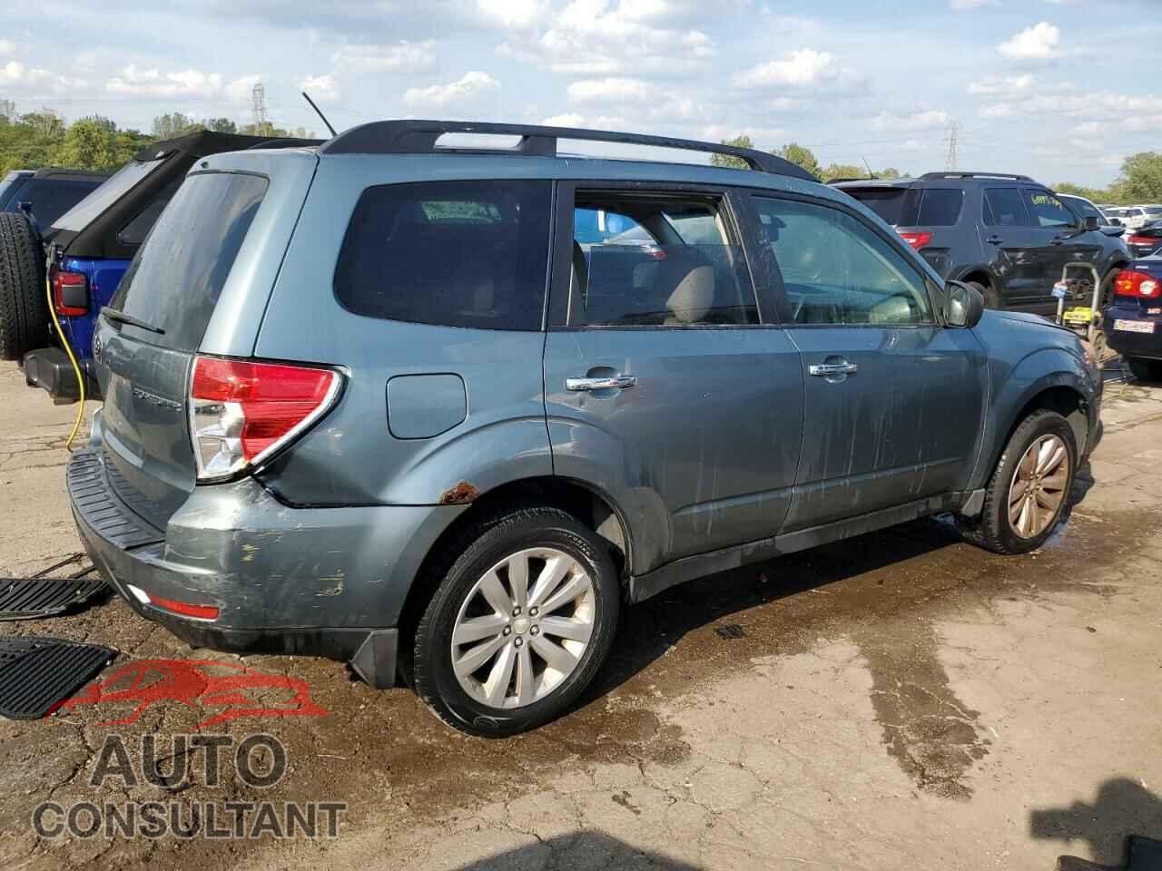 SUBARU FORESTER 2011 - JF2SHBDC8BH747921