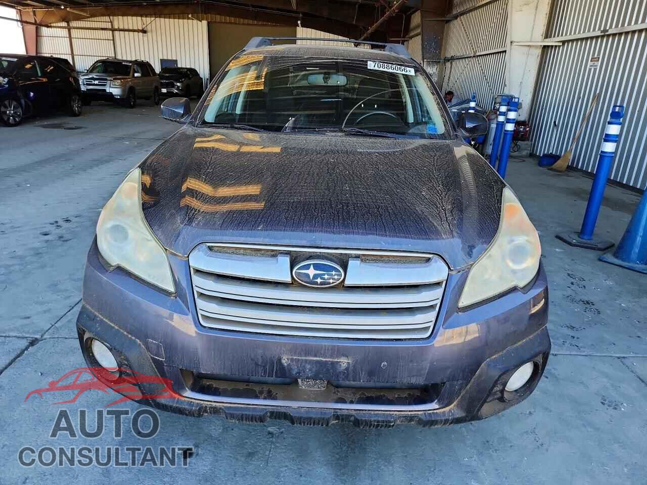 SUBARU OUTBACK 2013 - 4S4BRBGC6D3300636