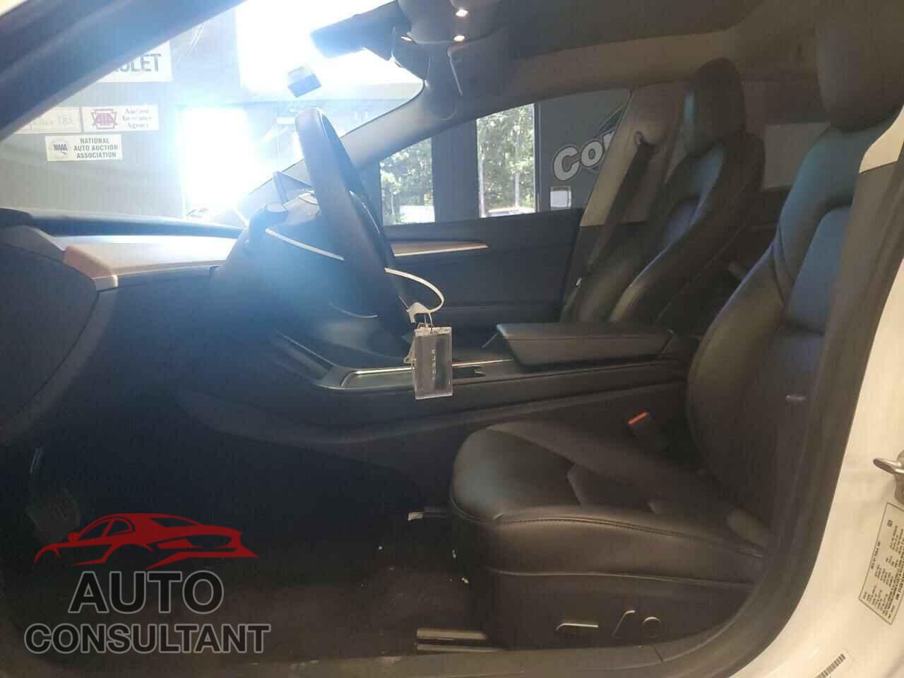 TESLA MODEL 3 2022 - 5YJ3E1EA9NF369227