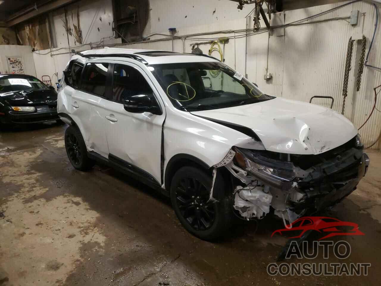 MITSUBISHI OUTLANDER 2018 - JA4AZ3A39JZ031758