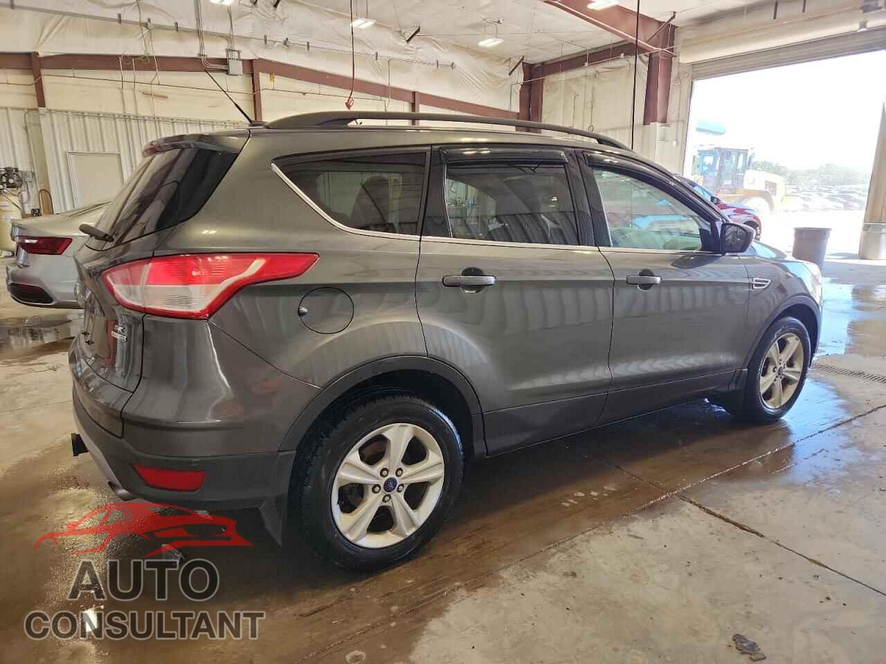 FORD ESCAPE 2015 - 1FMCU9G95FUC17003