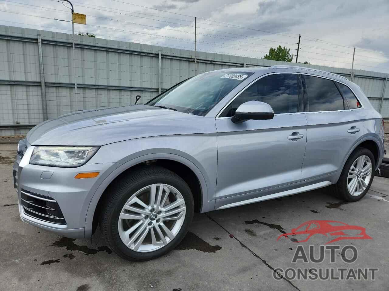 AUDI Q5 2018 - WA1BNAFY0J2097083