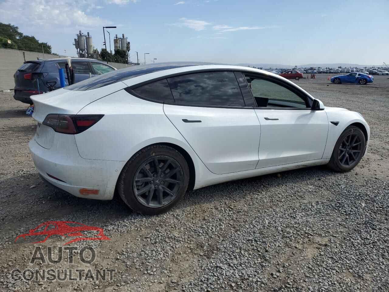 TESLA MODEL 3 2021 - 5YJ3E1EA4MF991619