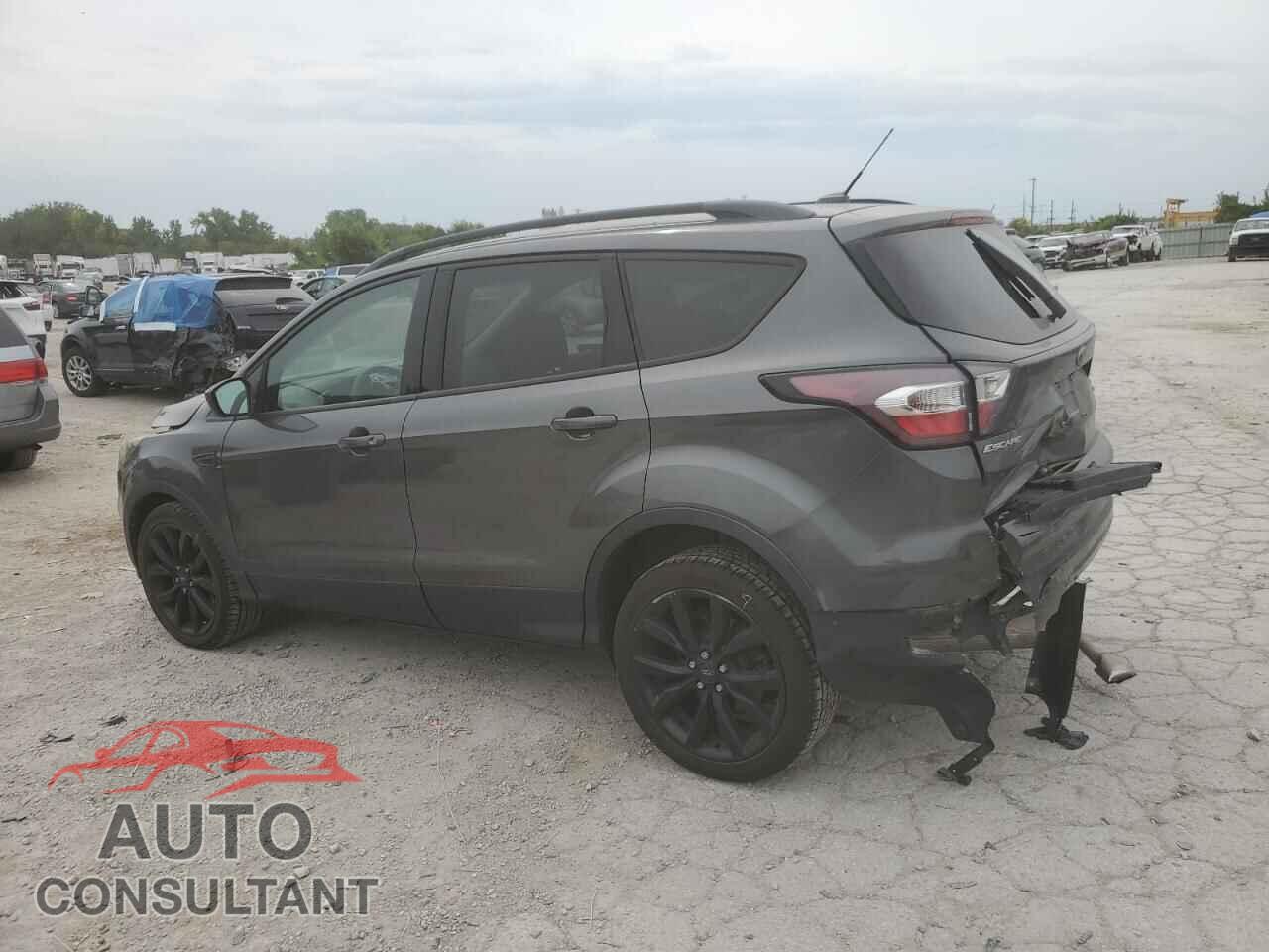 FORD ESCAPE 2017 - 1FMCU9GD1HUC22965