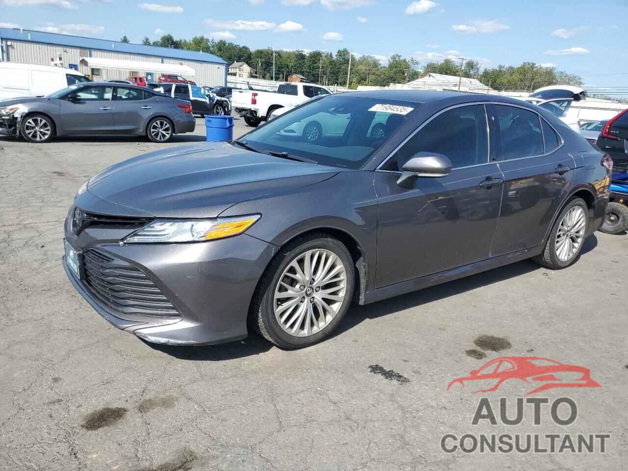 TOYOTA CAMRY 2019 - 4T1B11HK1KU285137
