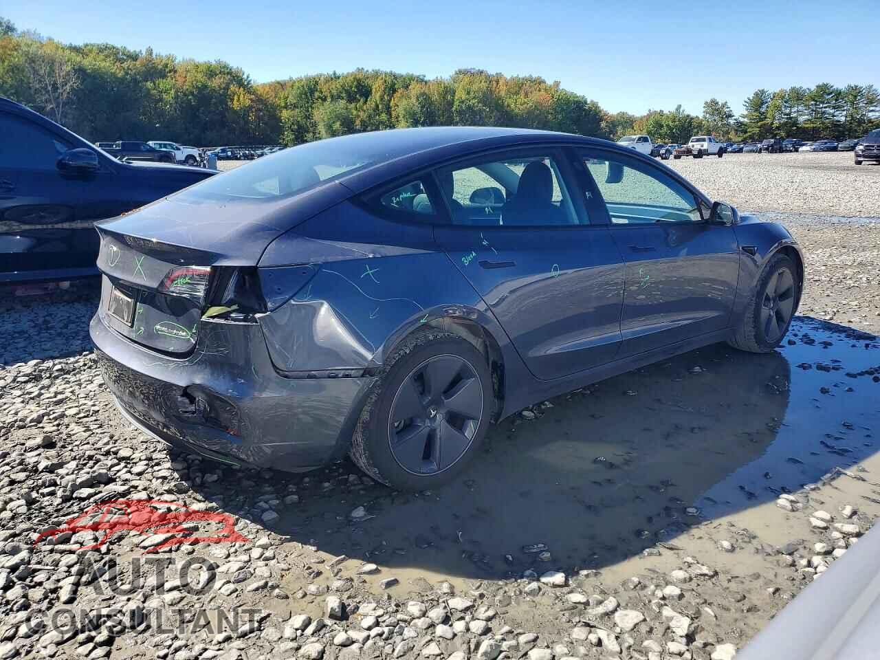 TESLA MODEL 3 2023 - 5YJ3E1EB8PF660023