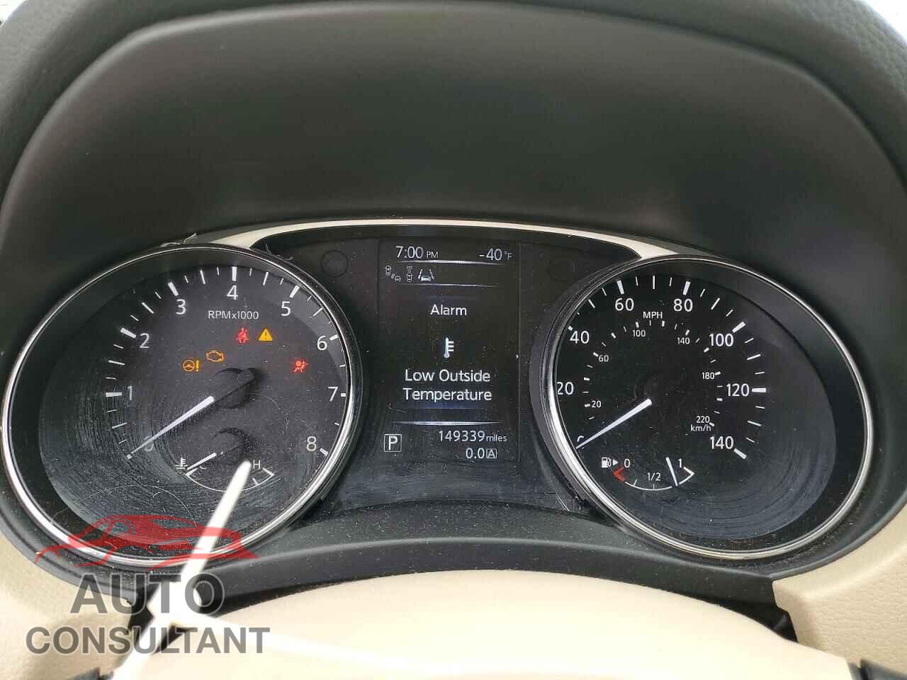 NISSAN ROGUE 2014 - 5N1AT2MT9EC798334