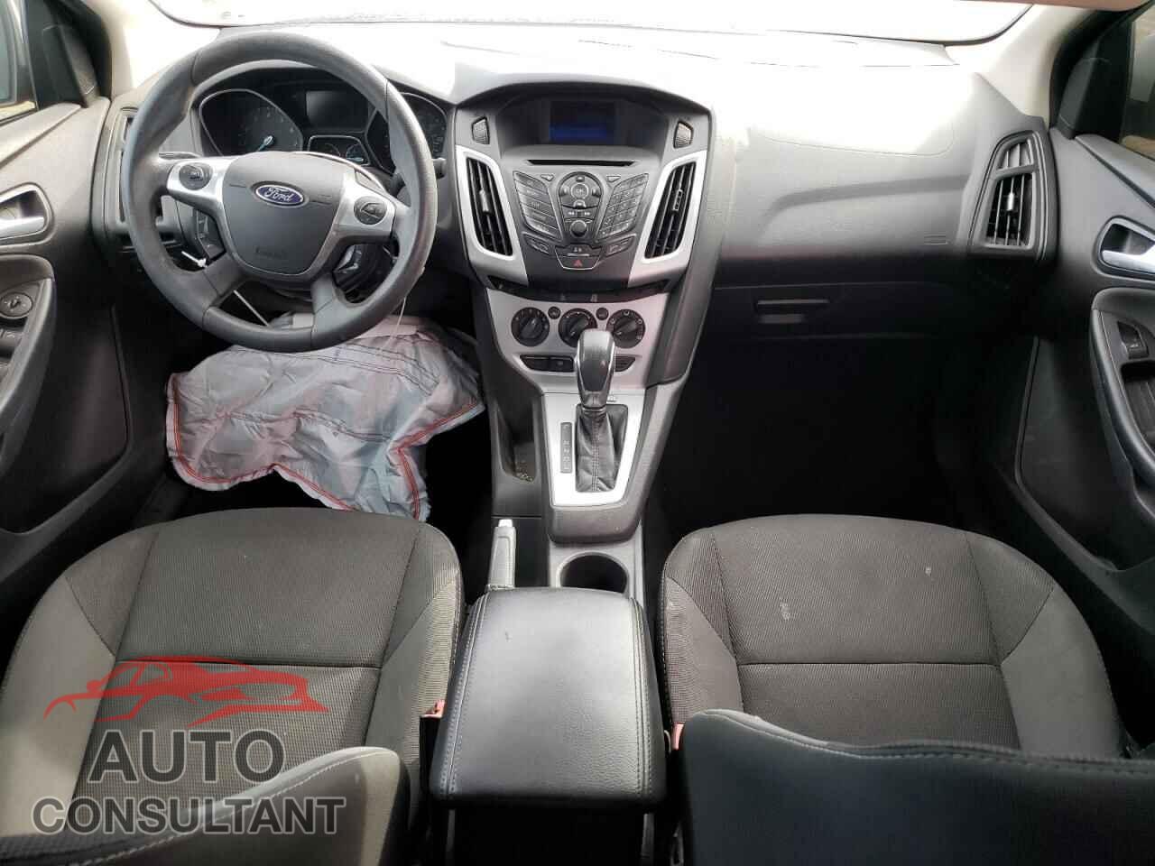 FORD FOCUS 2013 - 1FADP3F2XDL266661