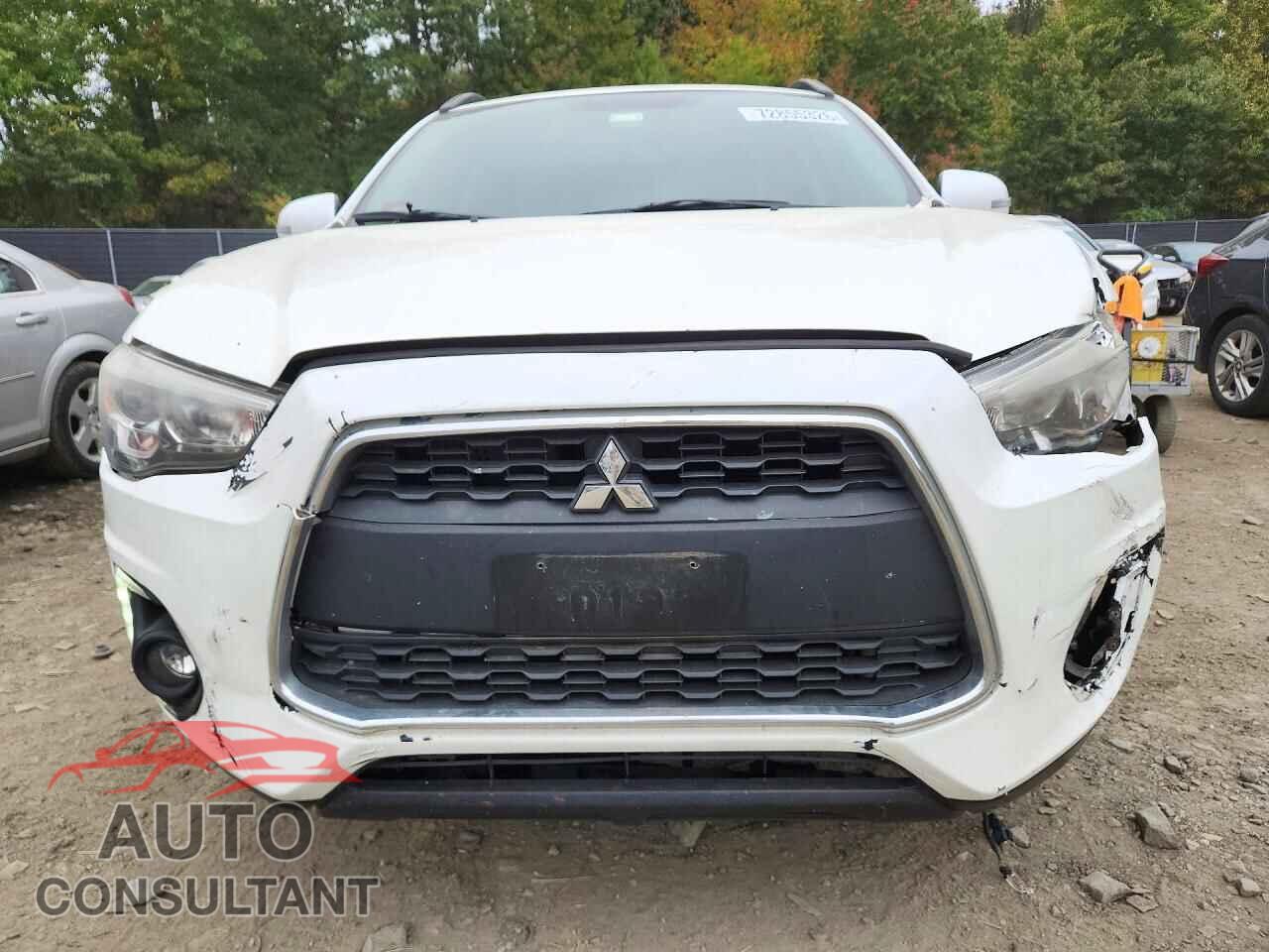 MITSUBISHI OUTLANDER 2015 - 4A4AR4AW7FE030153