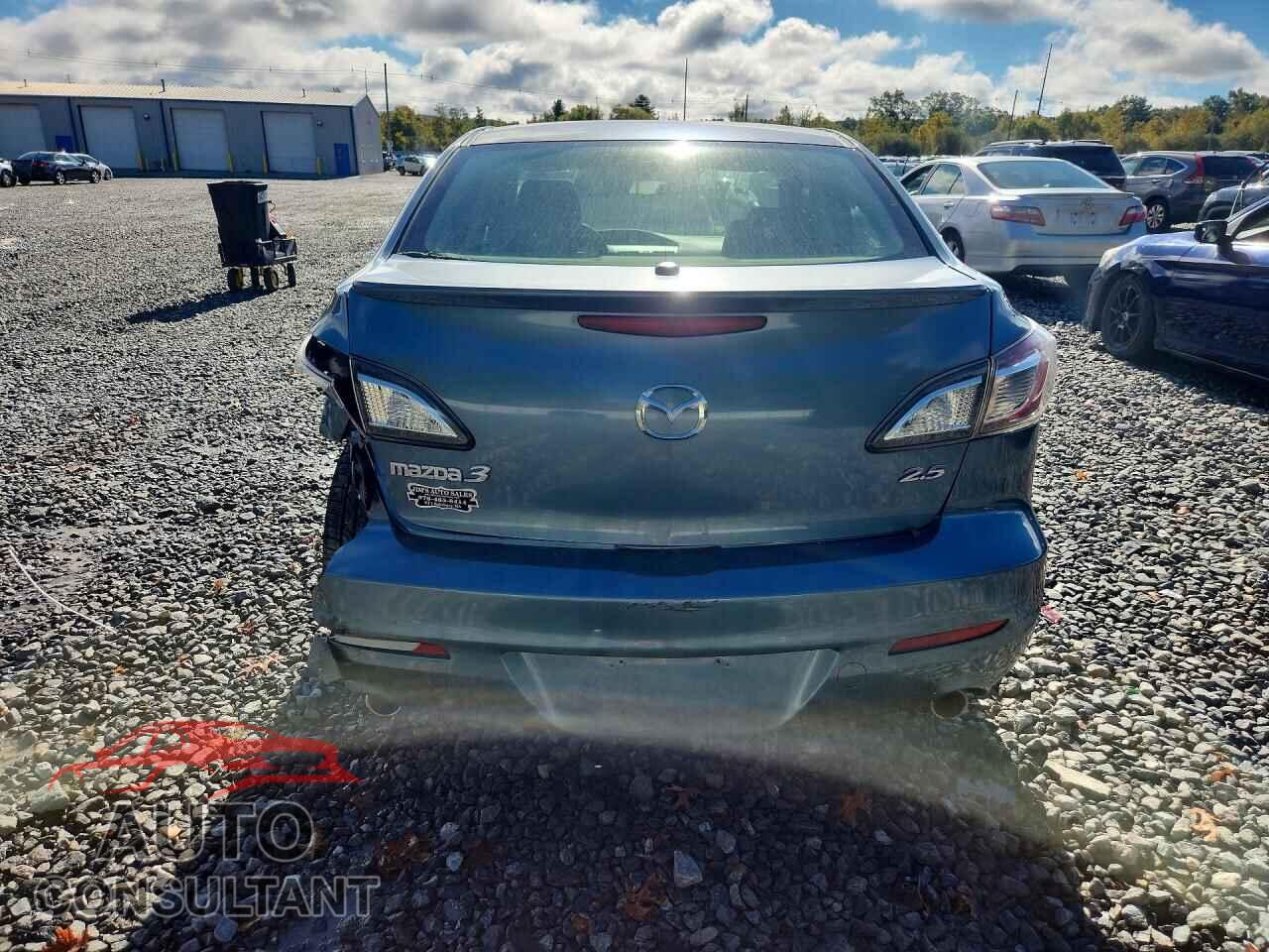 MAZDA MAZDA3 2011 - JM1BL1U60B1394259