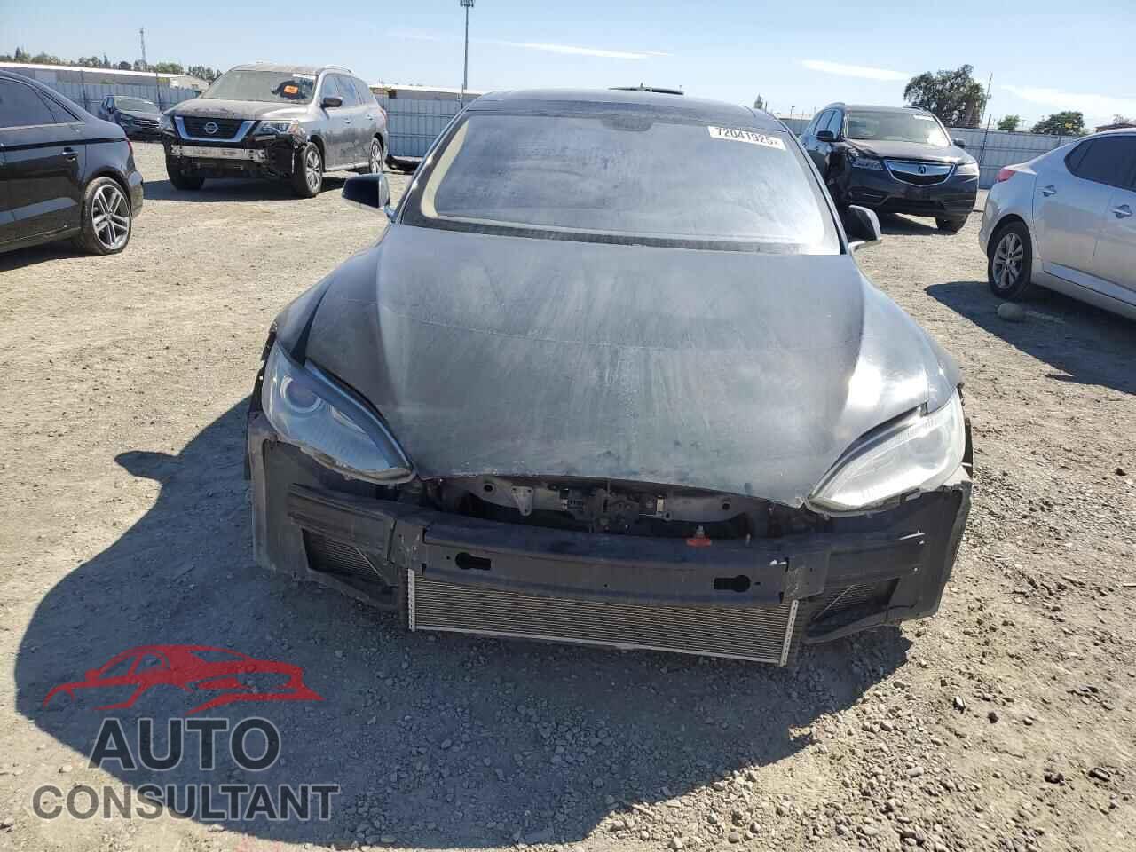 TESLA MODEL S 2013 - 5YJSA1CG3DFP04043