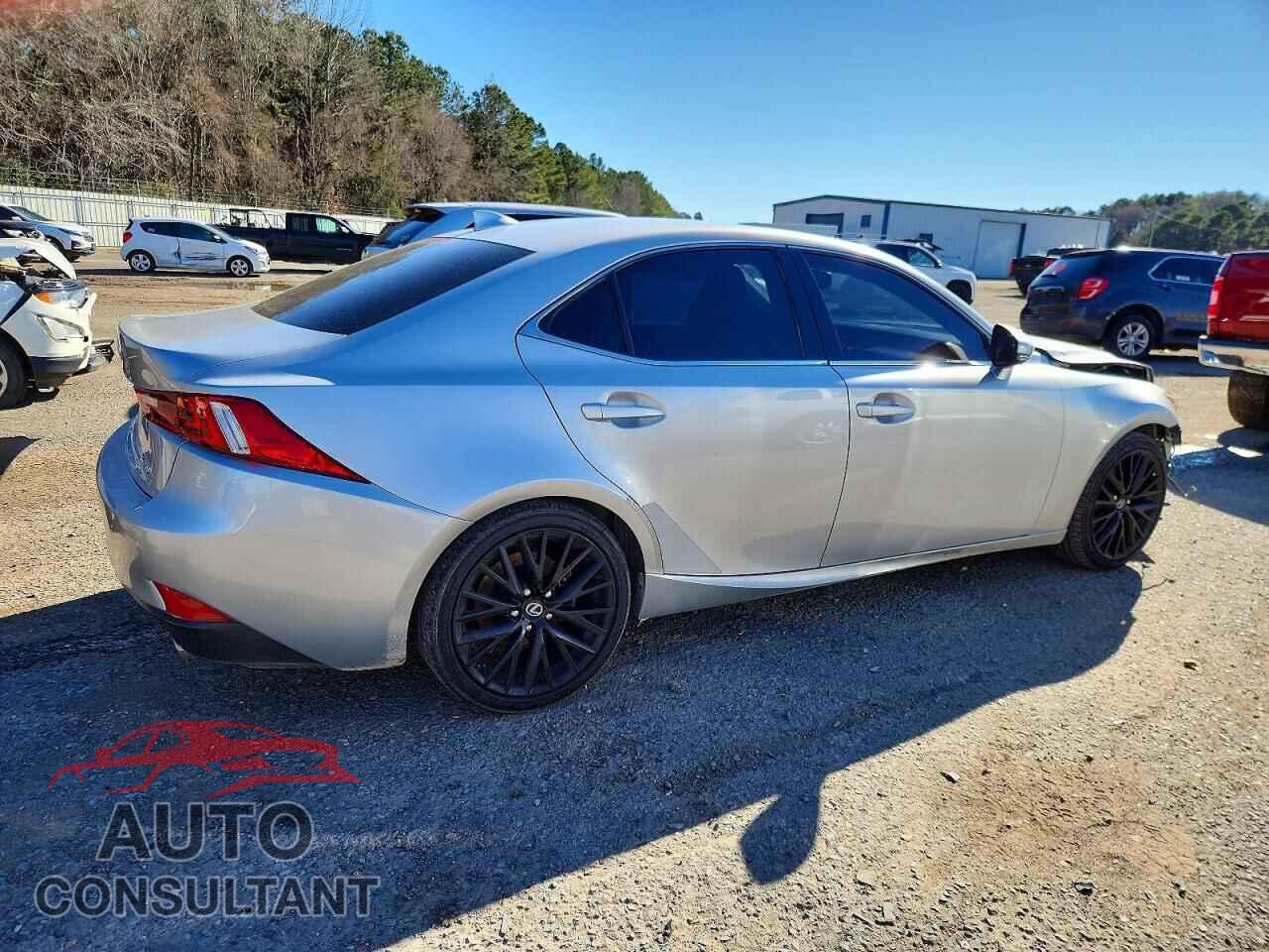 LEXUS IS 2015 - JTHBF1D21F5052031