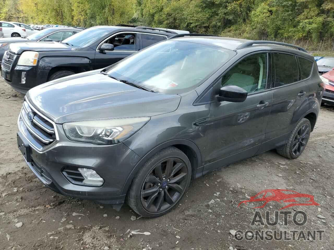 FORD ESCAPE 2017 - 1FMCU9G9XHUB64298