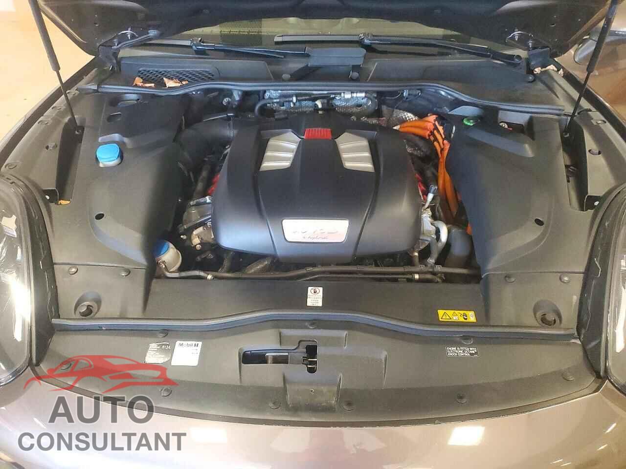 PORSCHE CAYENNE 2015 - WP1AE2A29FLA50502