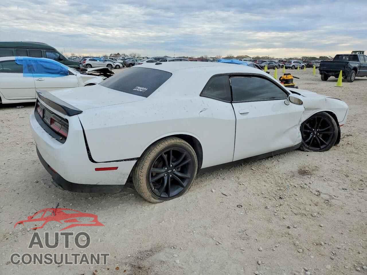 DODGE CHALLENGER 2018 - 2C3CDZAG8JH138517