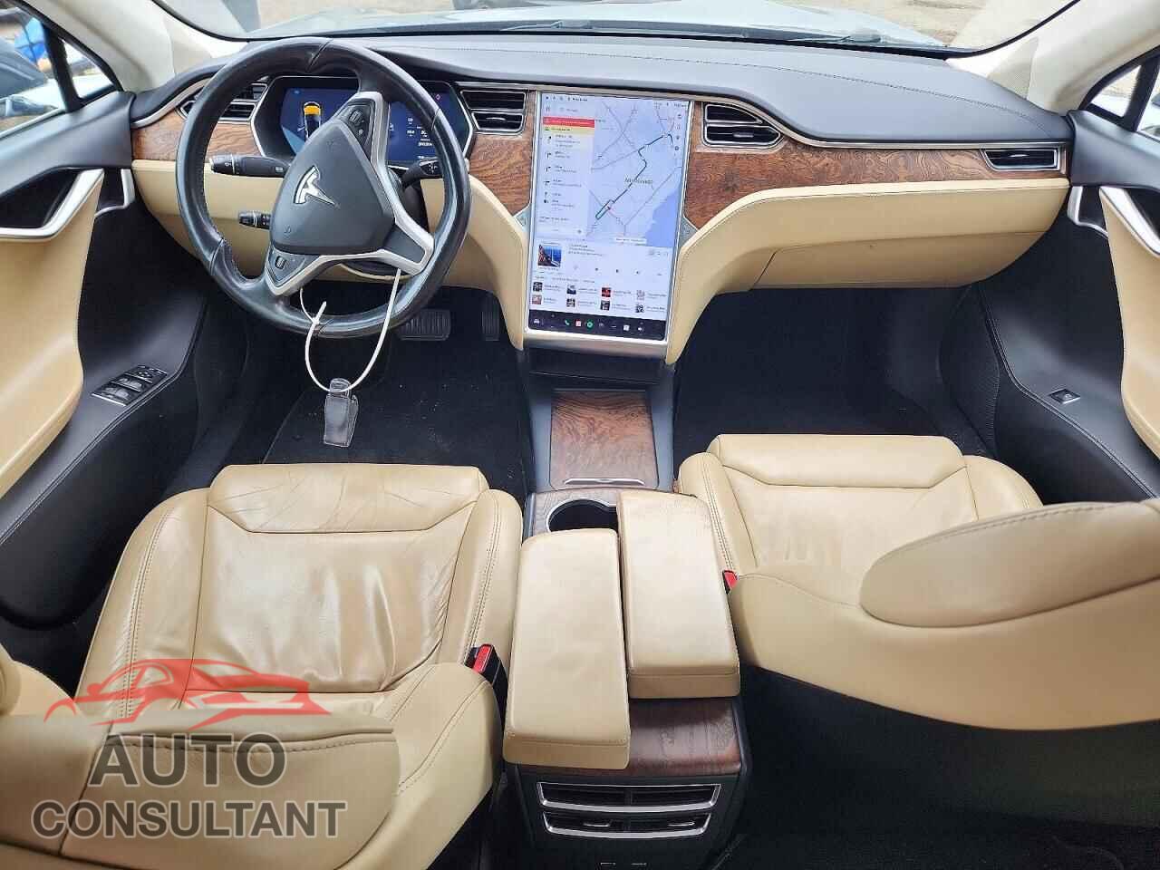 TESLA MODEL S 2017 - 5YJSA1E2XHF211404