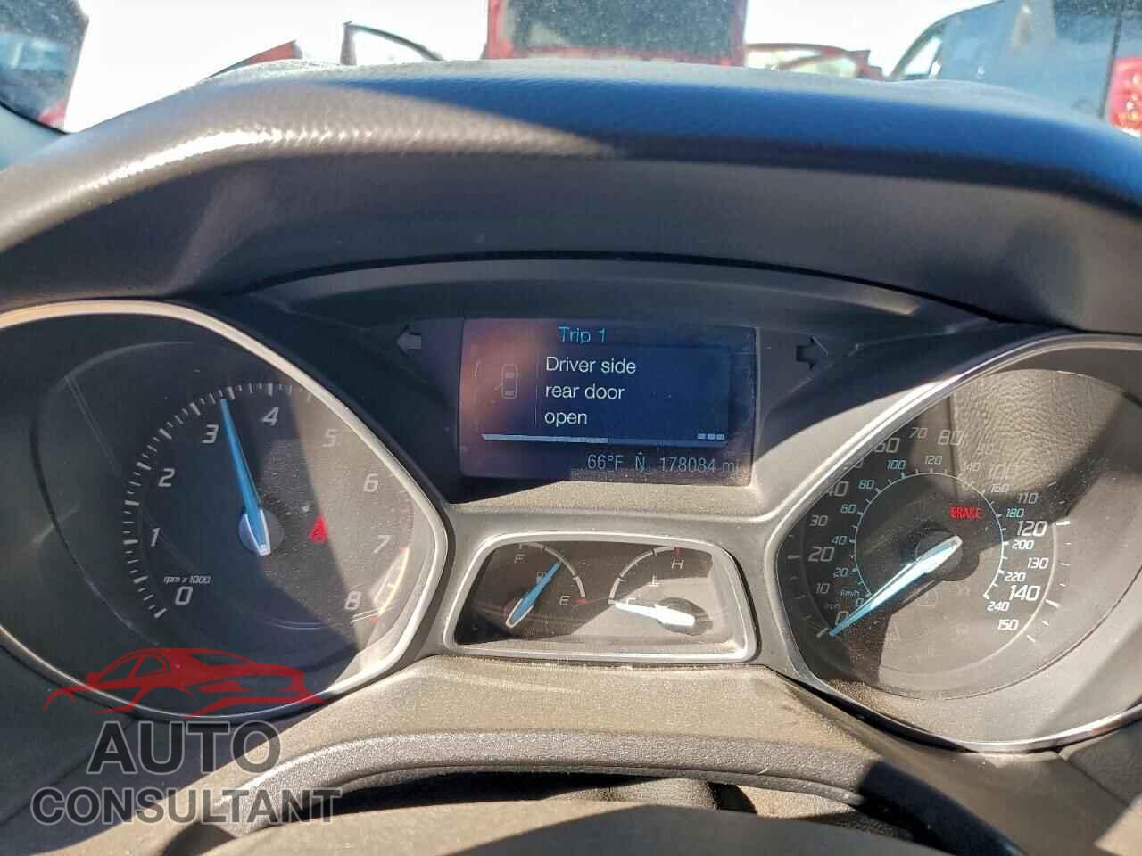 FORD FOCUS 2012 - 1FAHP3K20CL314240