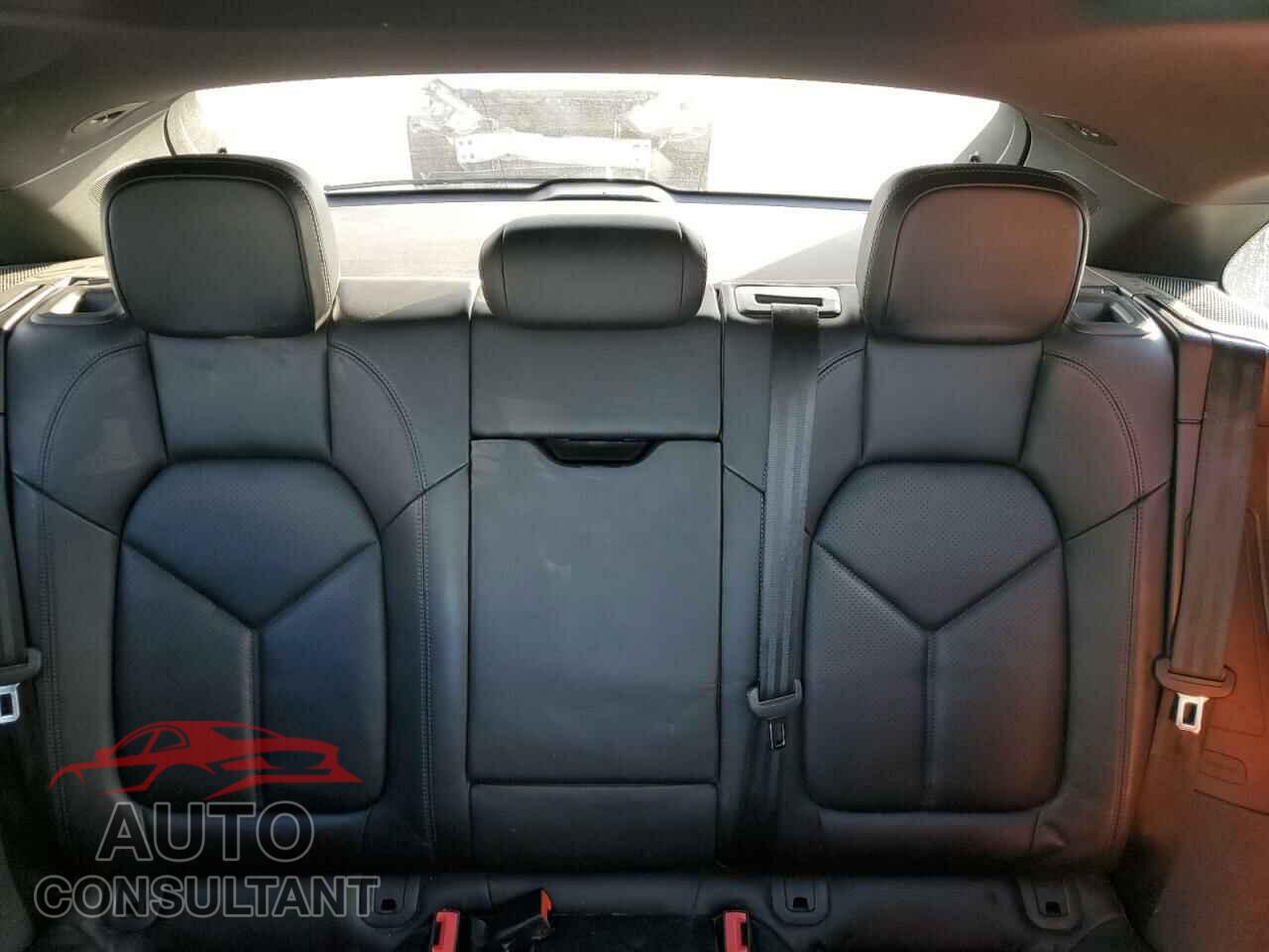 PORSCHE MACAN 2017 - WP1AA2A59HLB83107