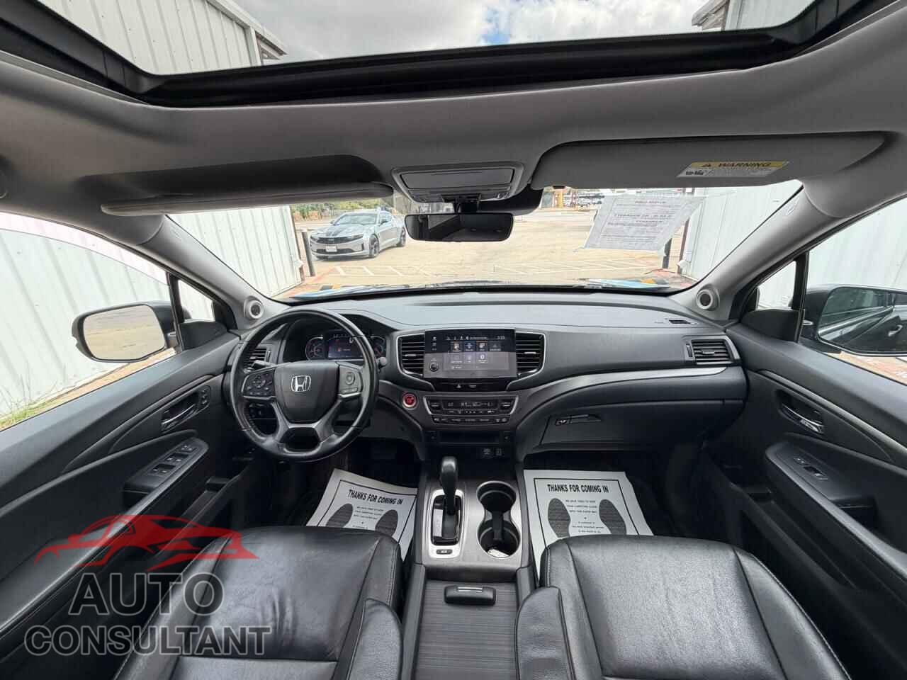 HONDA PILOT 2020 - 5FNYF6H51LB068706