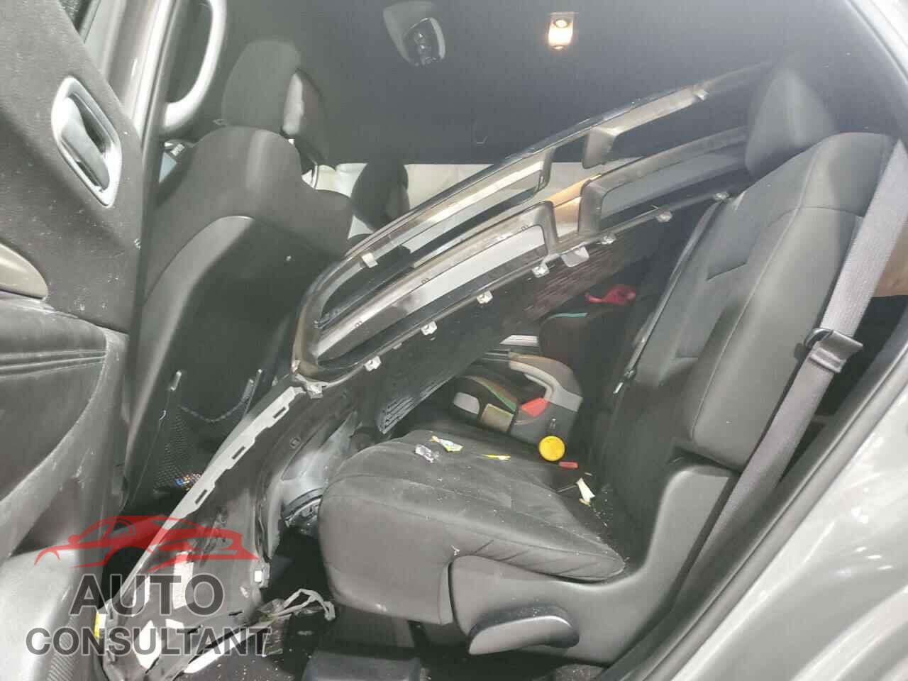 DODGE DURANGO 2019 - 1C4RDJAGXKC836607