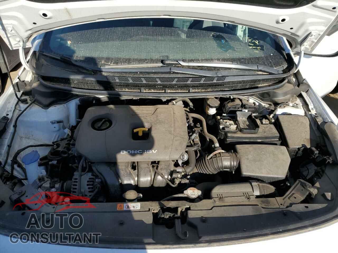 KIA FORTE 2018 - 3KPFK4A79JE164816
