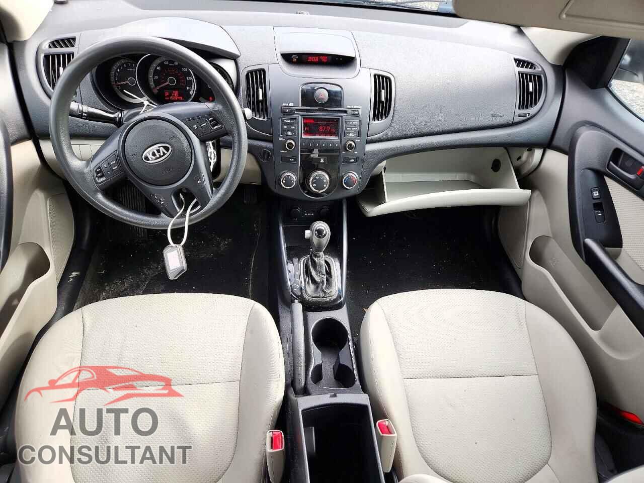KIA FORTE 2012 - KNAFU4A25C5571817