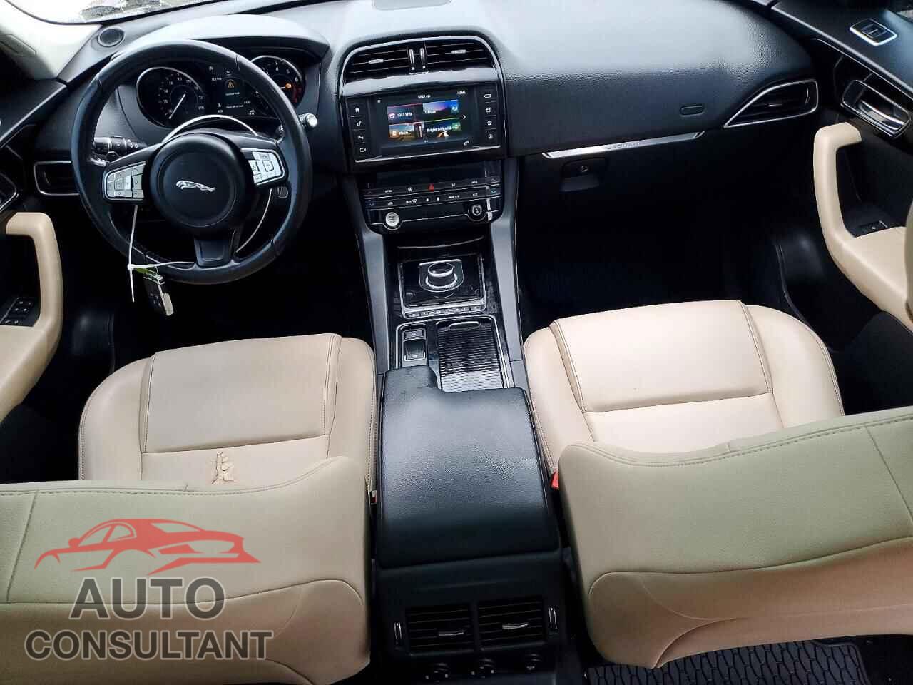 JAGUAR F-PACE 2018 - SADCJ2FX0JA325984