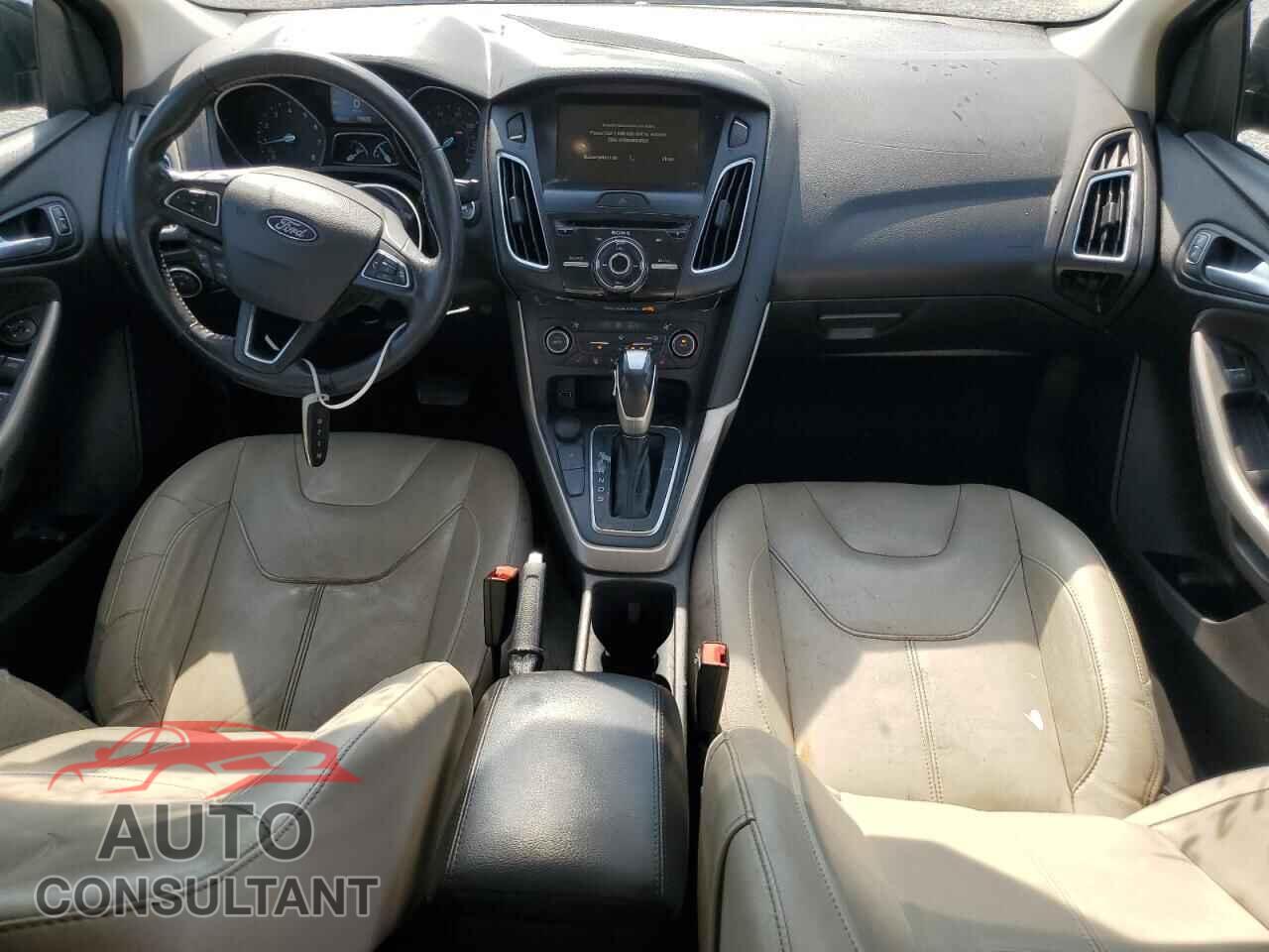 FORD FOCUS 2018 - 1FADP3J27JL281167