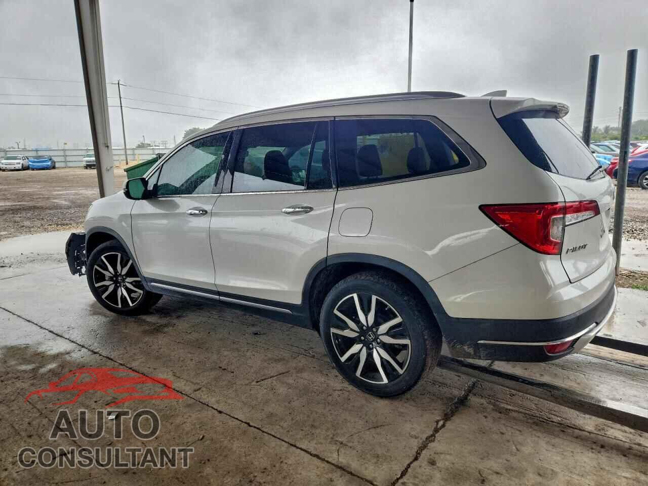 HONDA PILOT 2022 - 5FNYF5H69NB025317