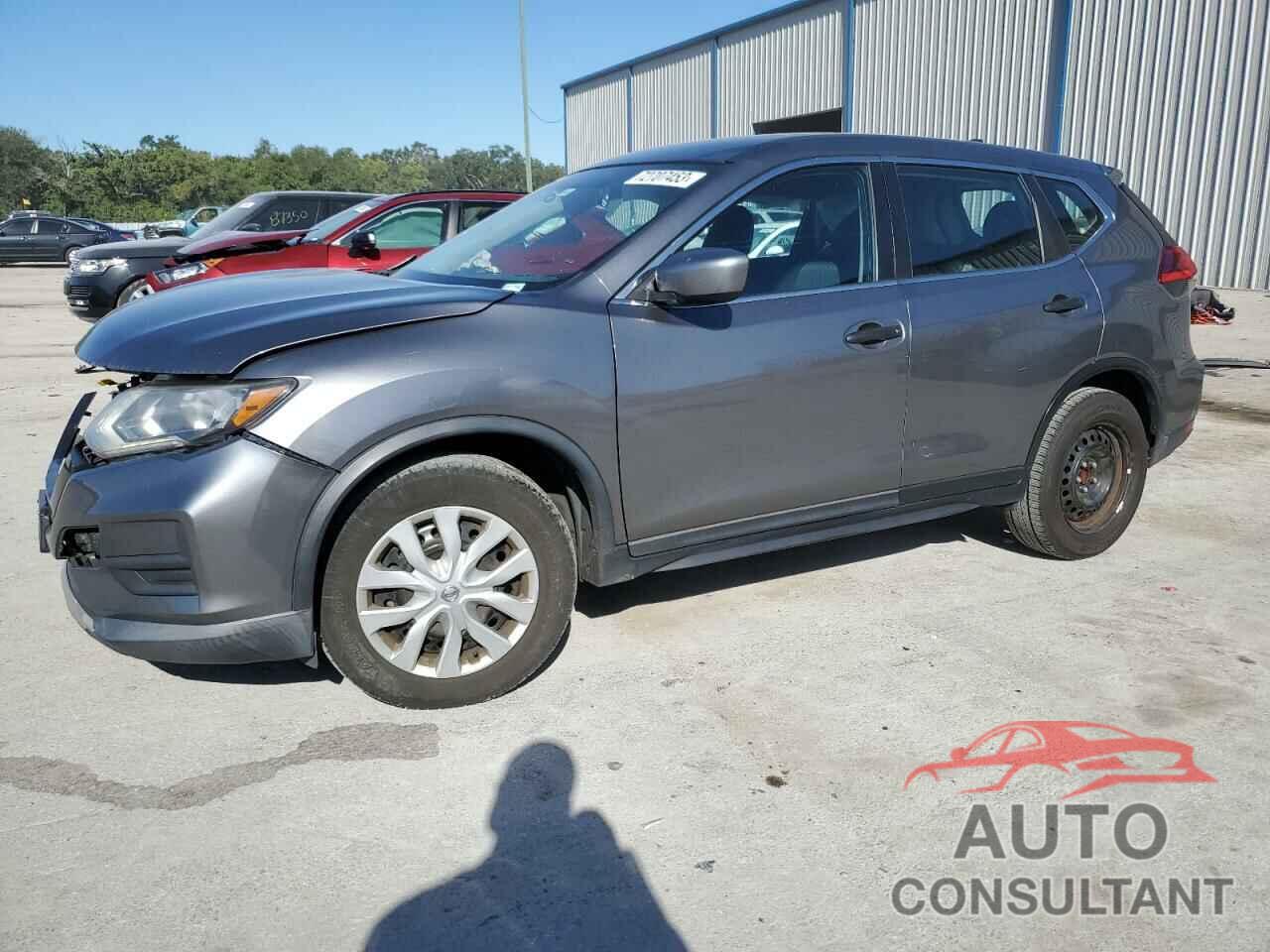 NISSAN ROGUE 2017 - KNMAT2MT5HP543889