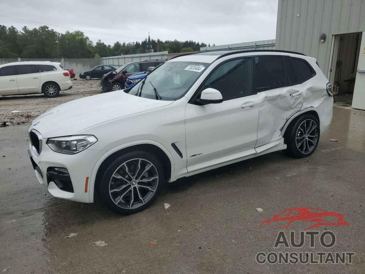 BMW X3 2018 - 5UXTR9C50JLC82107