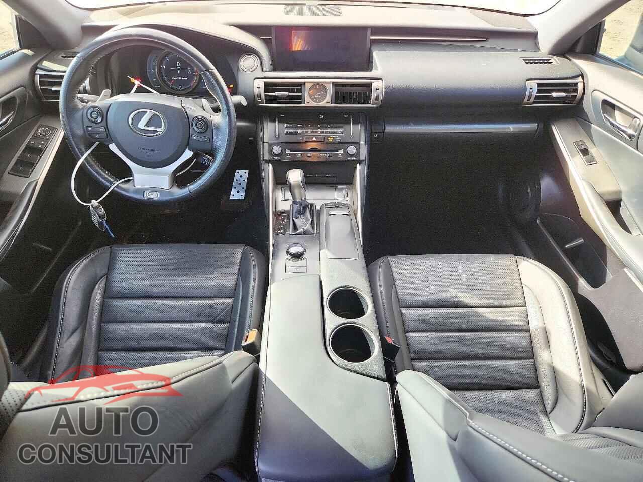 LEXUS IS 2014 - JTHCE1D28E5004659