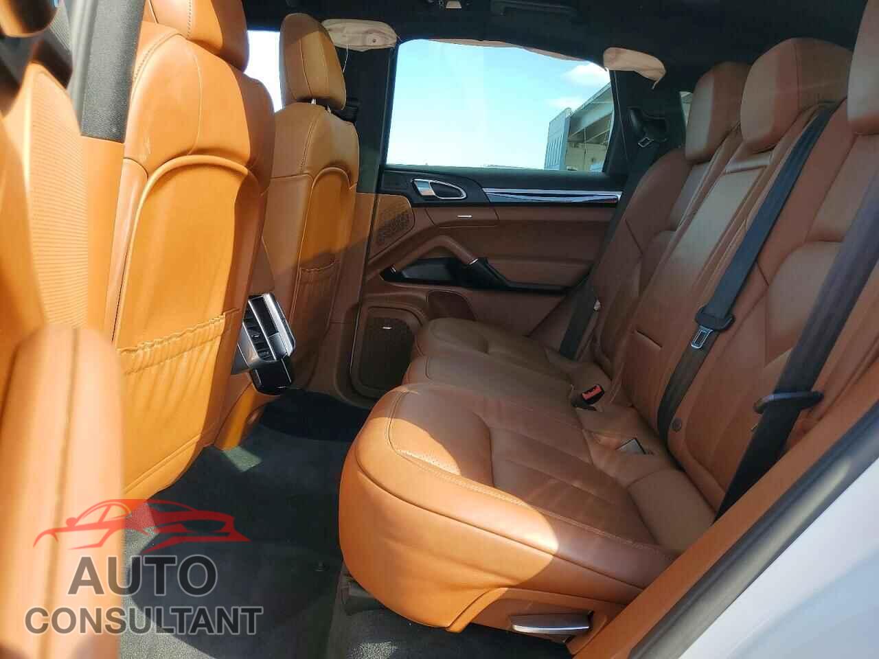 PORSCHE CAYENNE 2016 - WP1AB2A25GLA95480