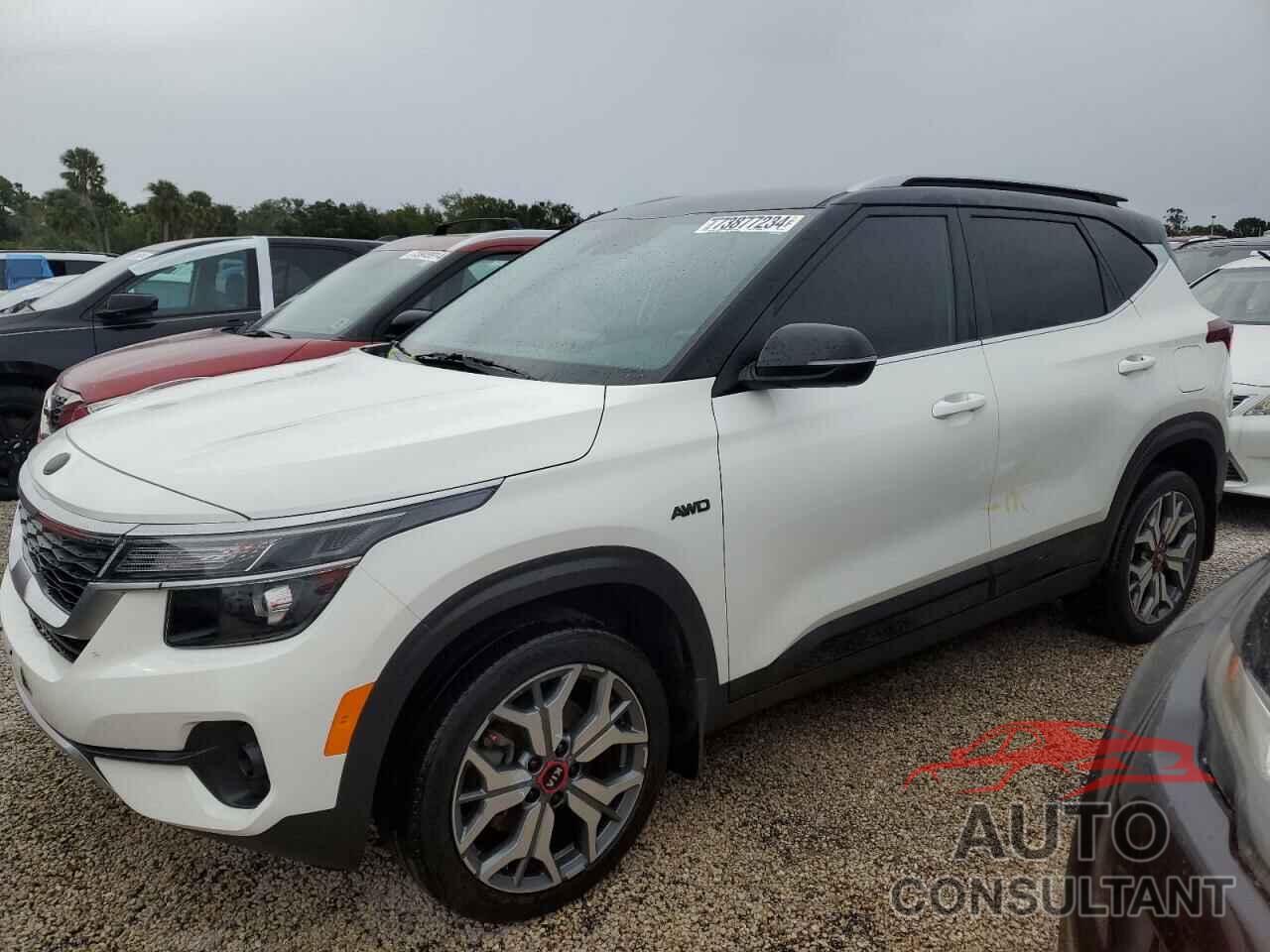 KIA SELTOS 2021 - KNDEUCA2XM7077824