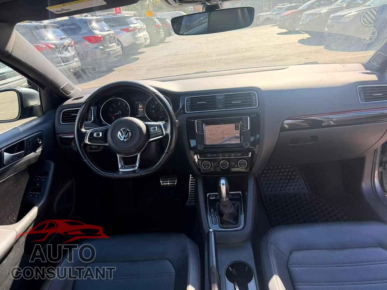VOLKSWAGEN JETTA 2017 - 3VW4T7AJ2HM384751
