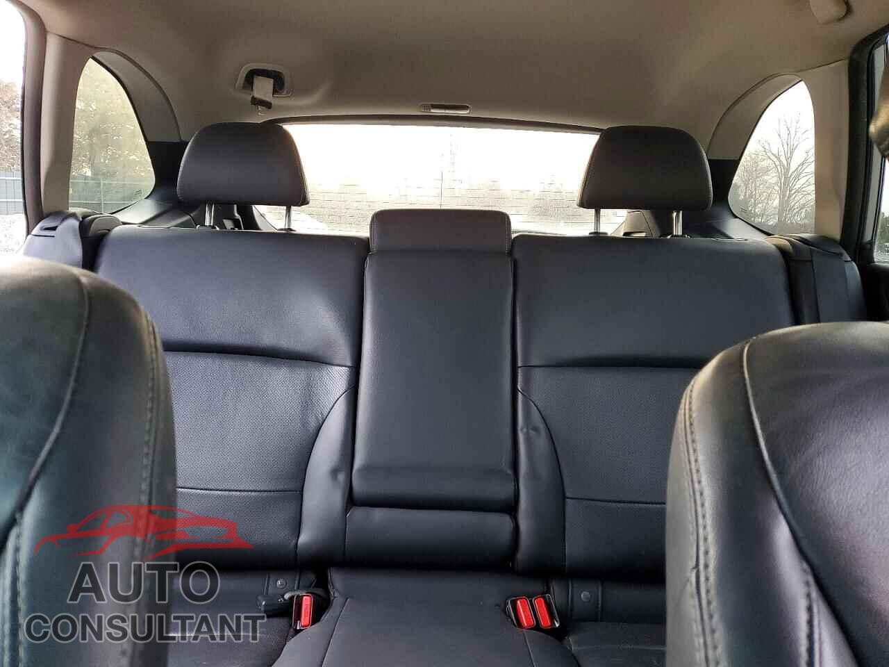 SUBARU OUTBACK 2015 - 4S4BSBLC4F3338900