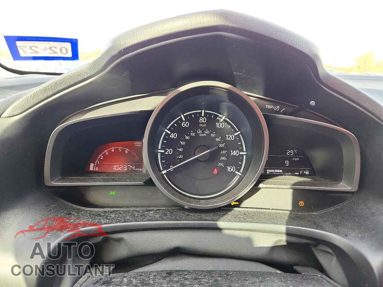 MAZDA 3 2018 - 3MZBN1K75JM268189