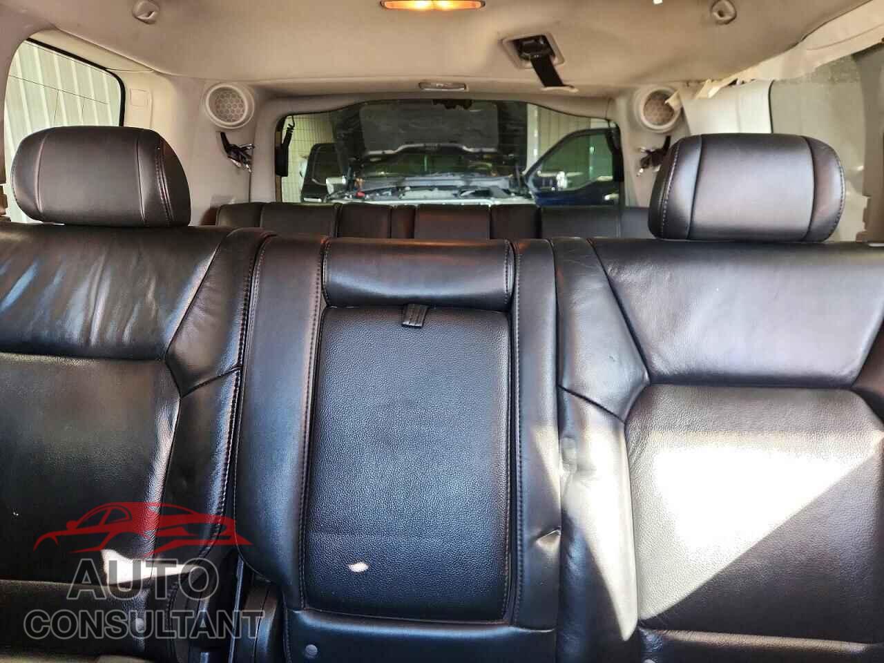 HONDA PILOT 2011 - 5FNYF4H93BB071838