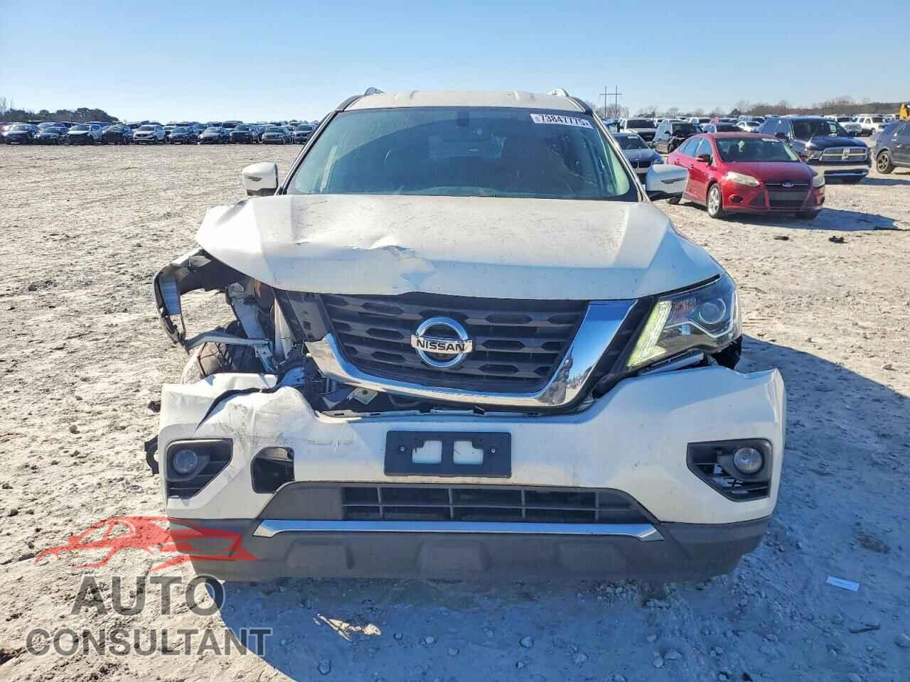 NISSAN PATHFINDER 2019 - 5N1DR2MN4KC643330