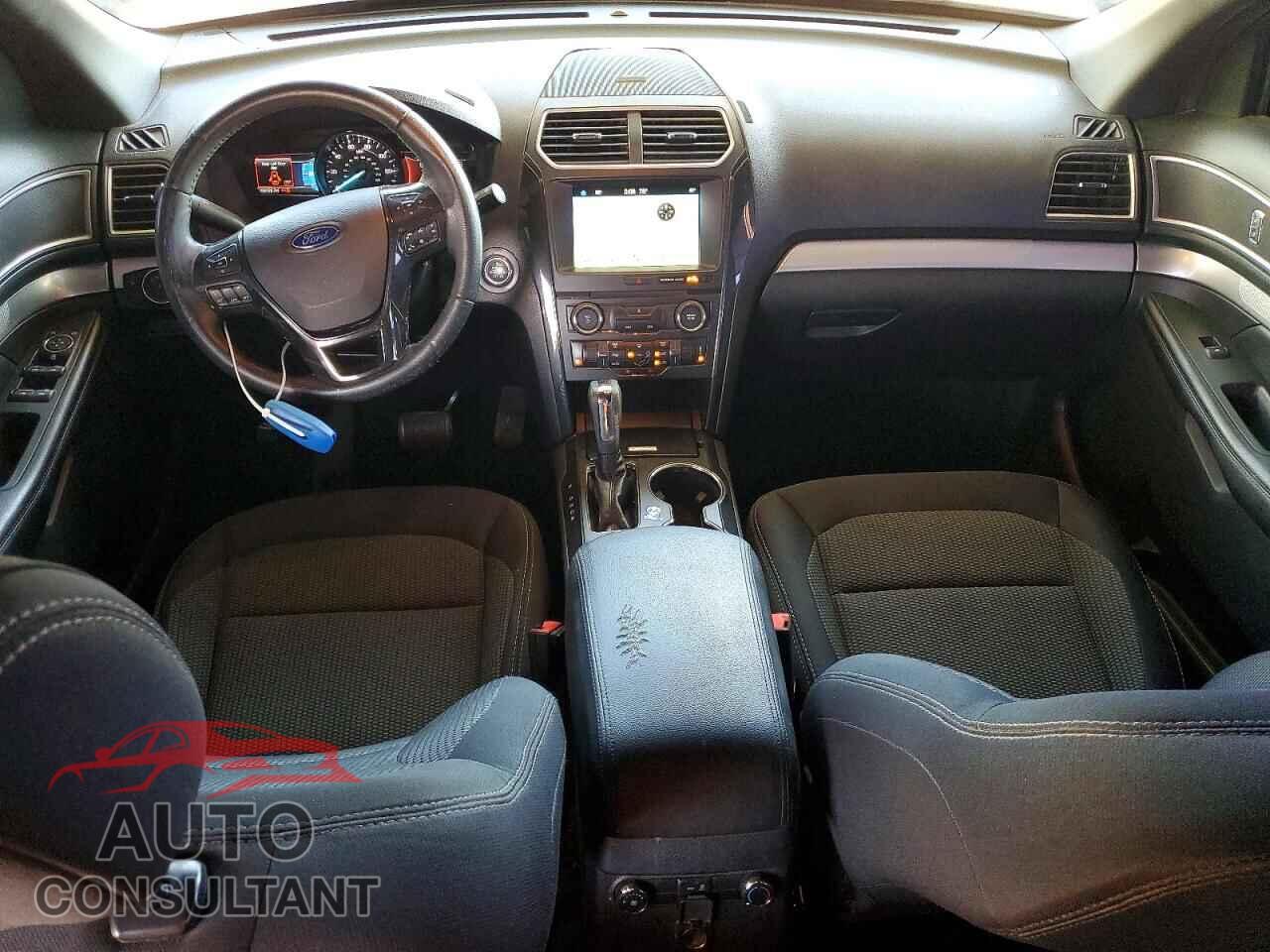 FORD EXPLORER 2017 - 1FM5K7D83HGD53629