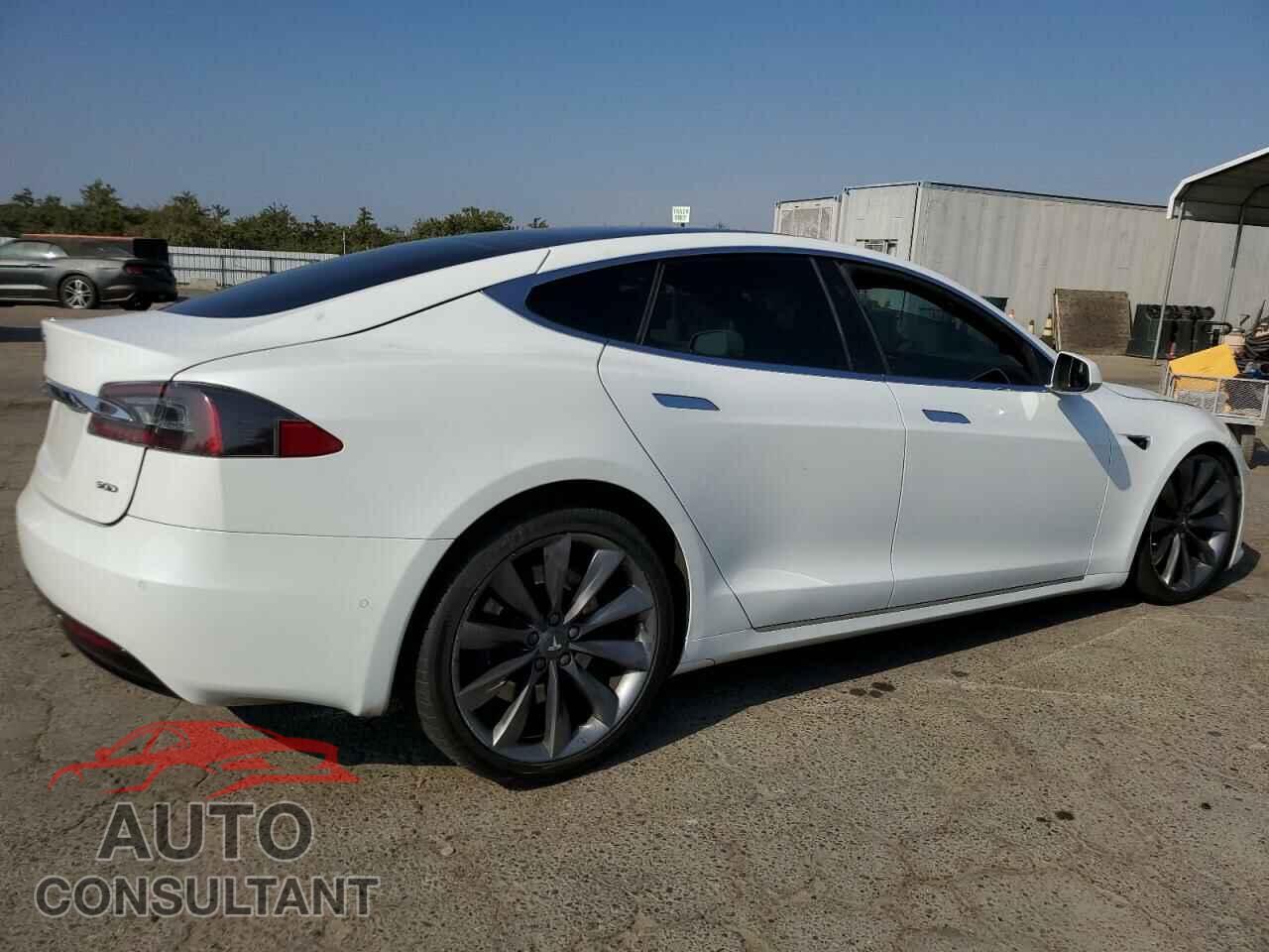 TESLA MODEL S 2016 - 5YJSA1E24GF174753