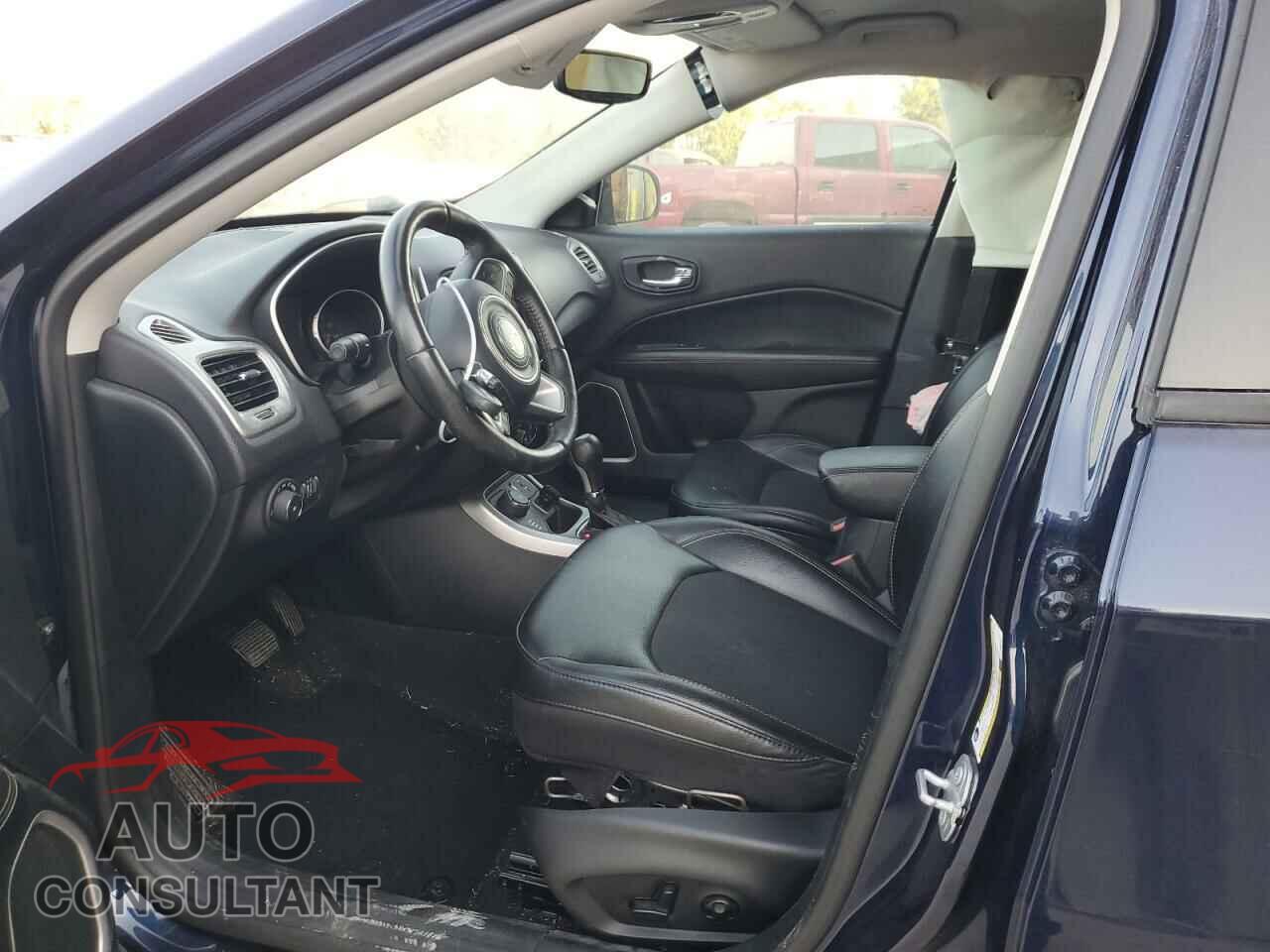 JEEP COMPASS 2018 - 3C4NJDBB7JT331848