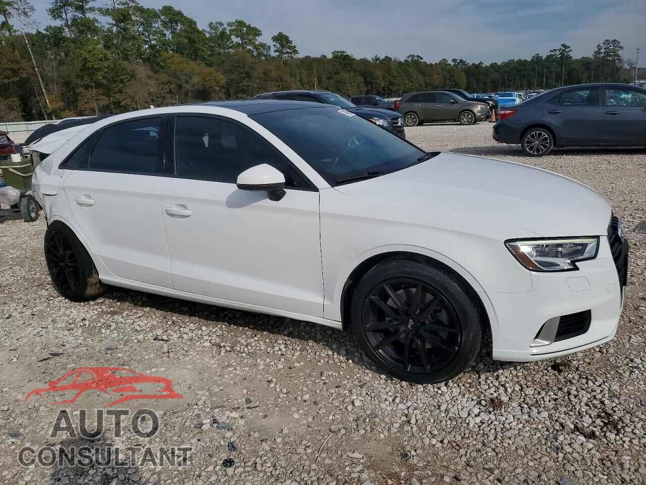 AUDI A3 2018 - WAUAUGFF8J1016078