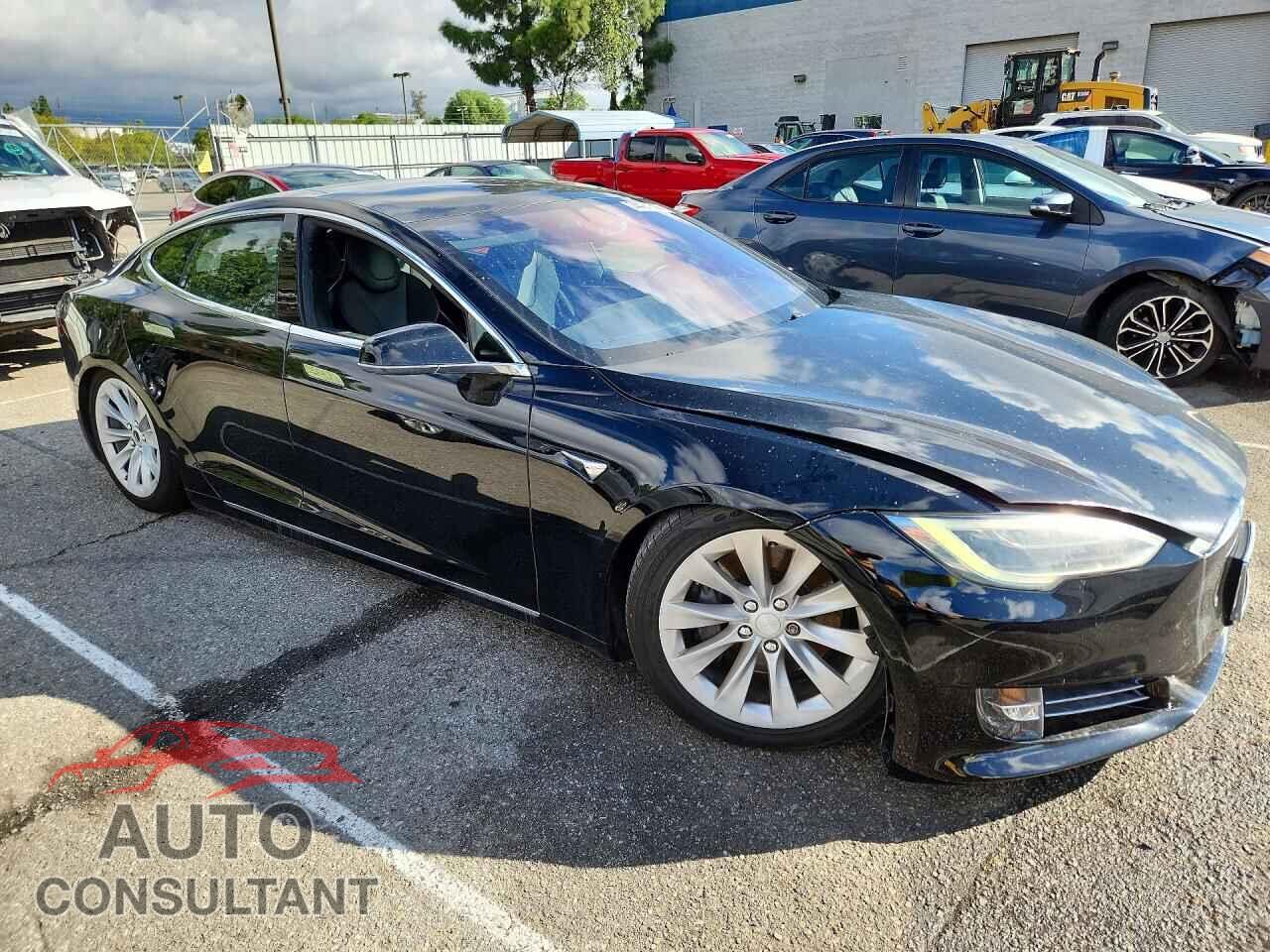 TESLA MODEL S 2017 - 5YJSA1E15HF232734