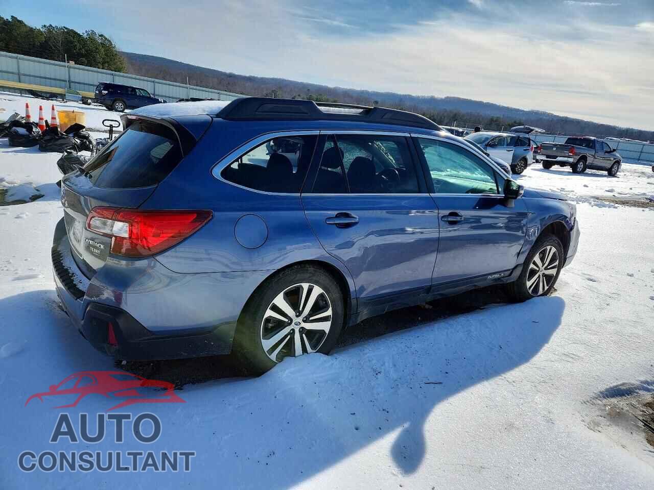SUBARU OUTBACK 2018 - 4S4BSANC0J3236901