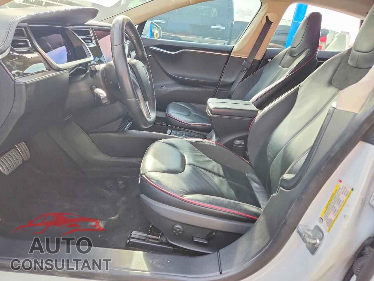TESLA MODEL S 2014 - 5YJSA1H19EFP38283
