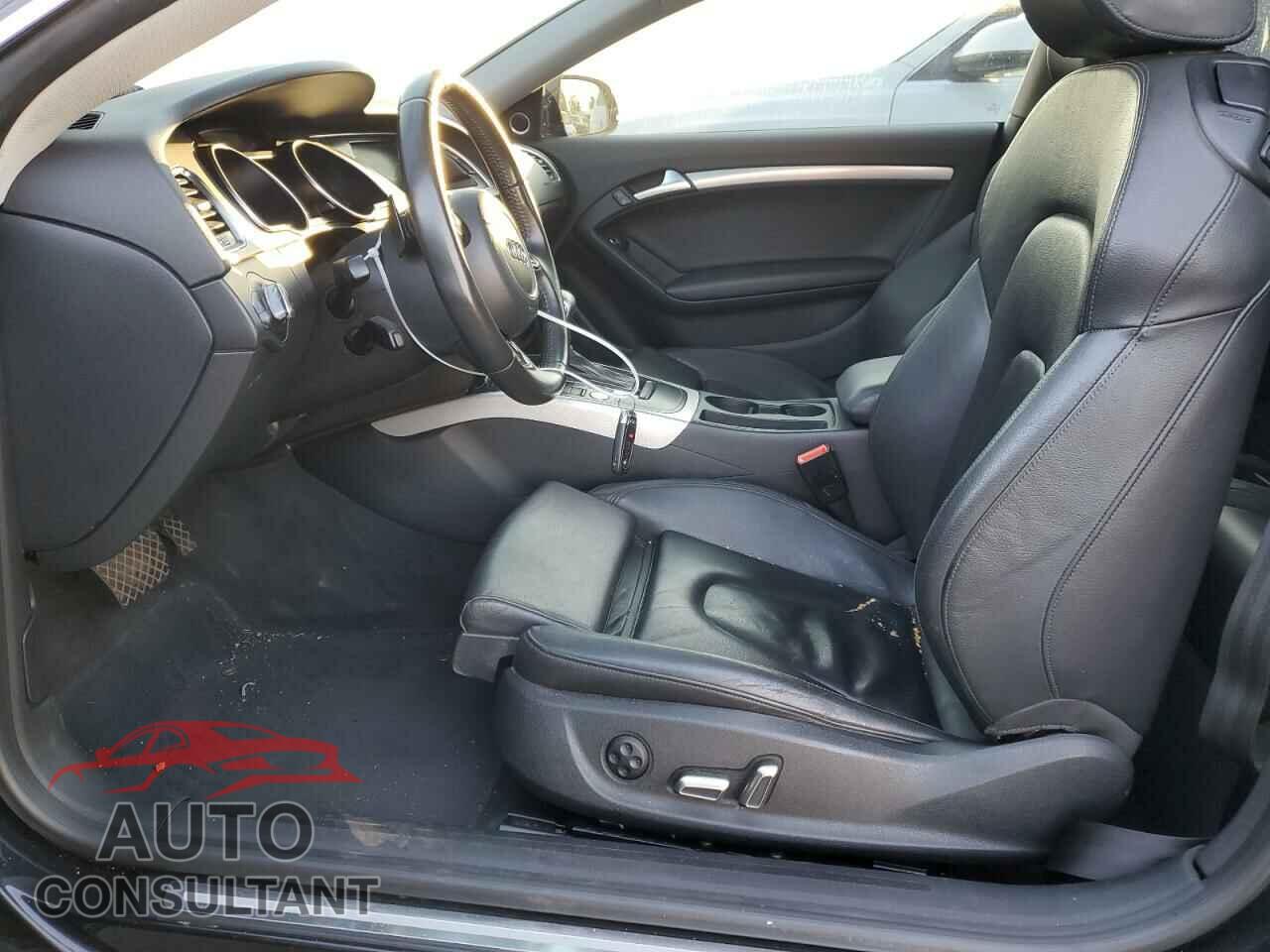 AUDI A5 2013 - WAULFAFR0DA046948
