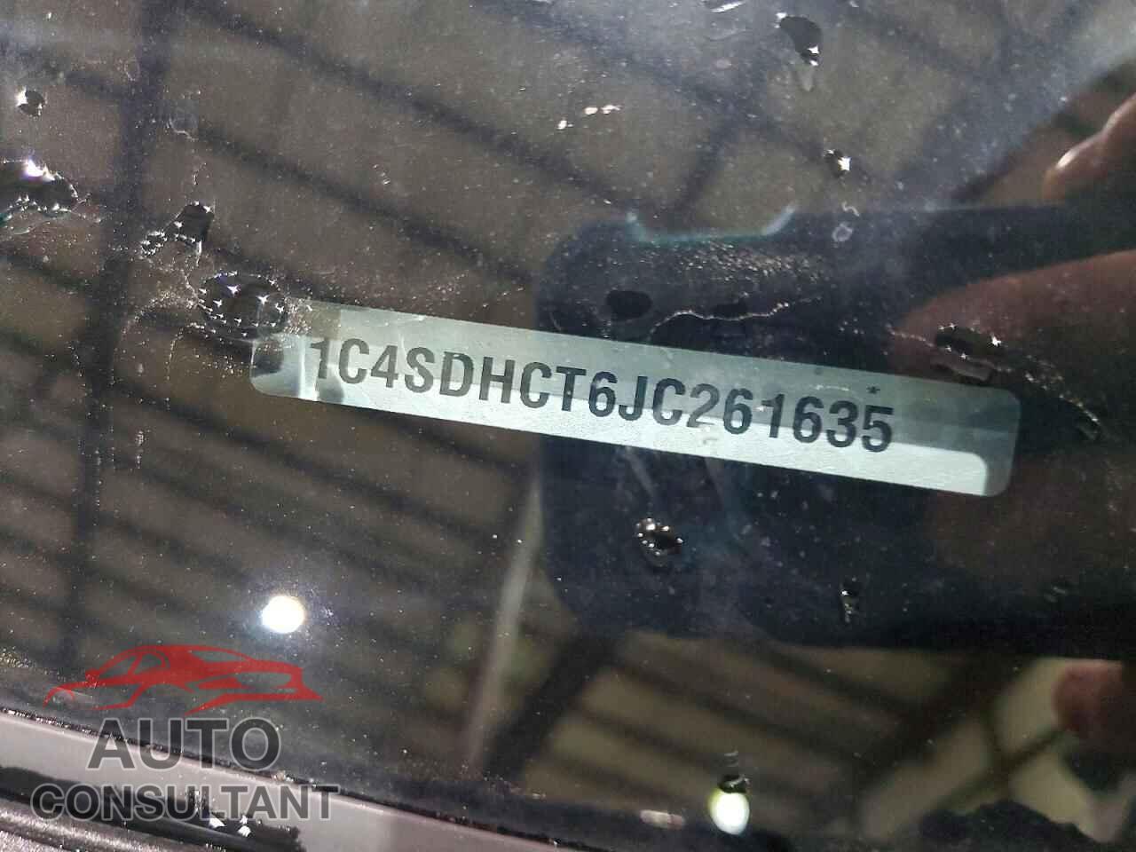 DODGE DURANGO 2018 - 1C4SDHCT6JC261635