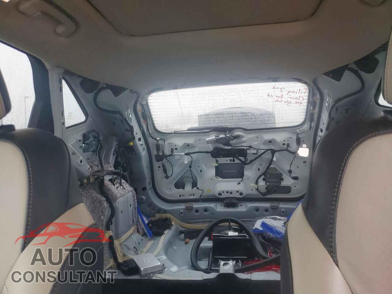 FORD ESCAPE 2020 - 1FMCU9DZ8LUA62818