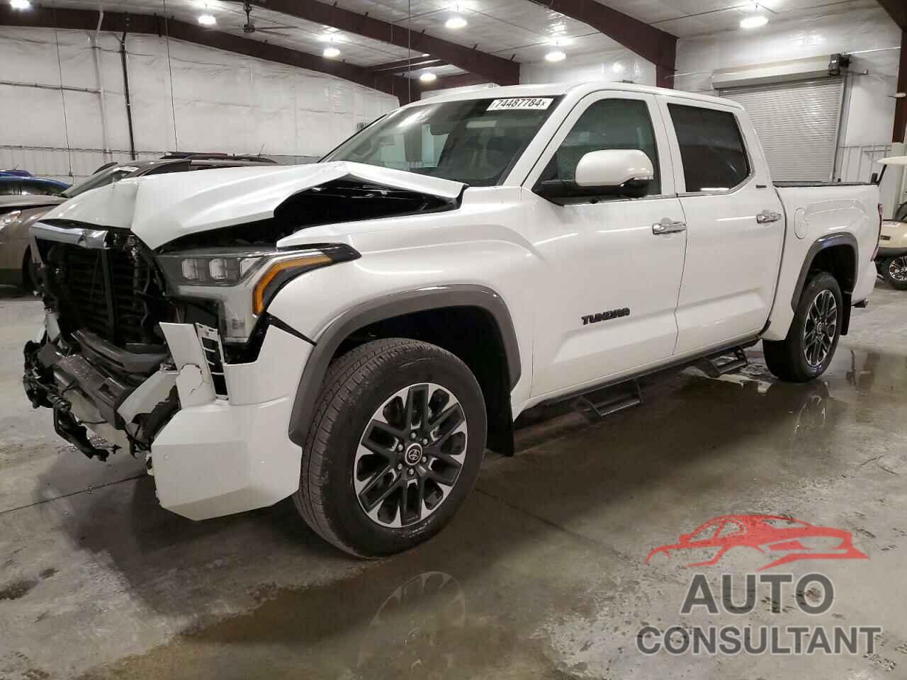 TOYOTA TUNDRA 2024 - 5TFJA5DB2RX190320
